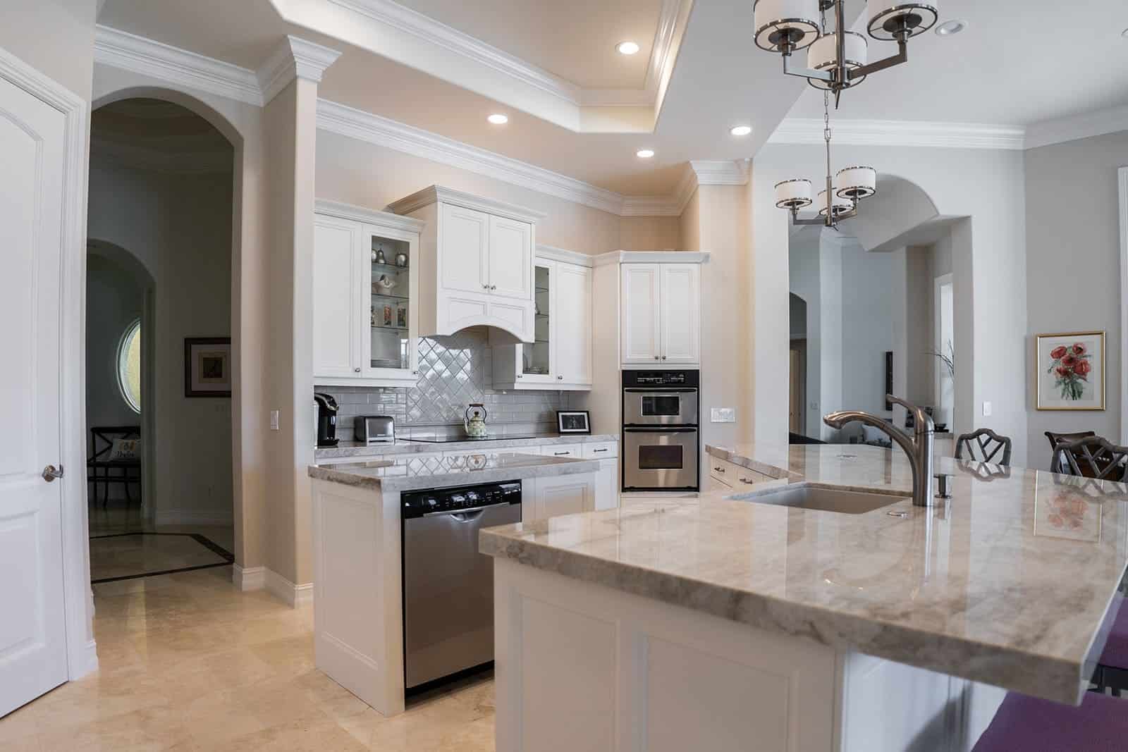 Questions to Ask a Kitchen Renovation Contractor Before Hiring